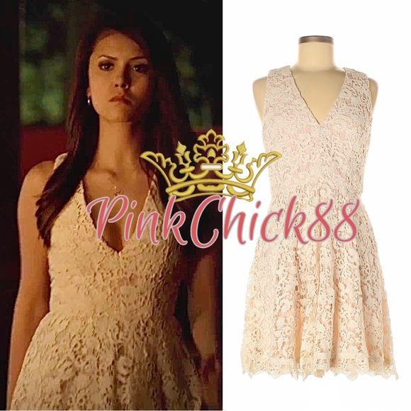 Elena Gilbert Vampire Diaries French Connection Graduation Crochet Dress Size 6 - Picture 1 of 2